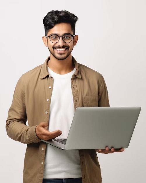 خالد يوسف - مصمم واجهات UI